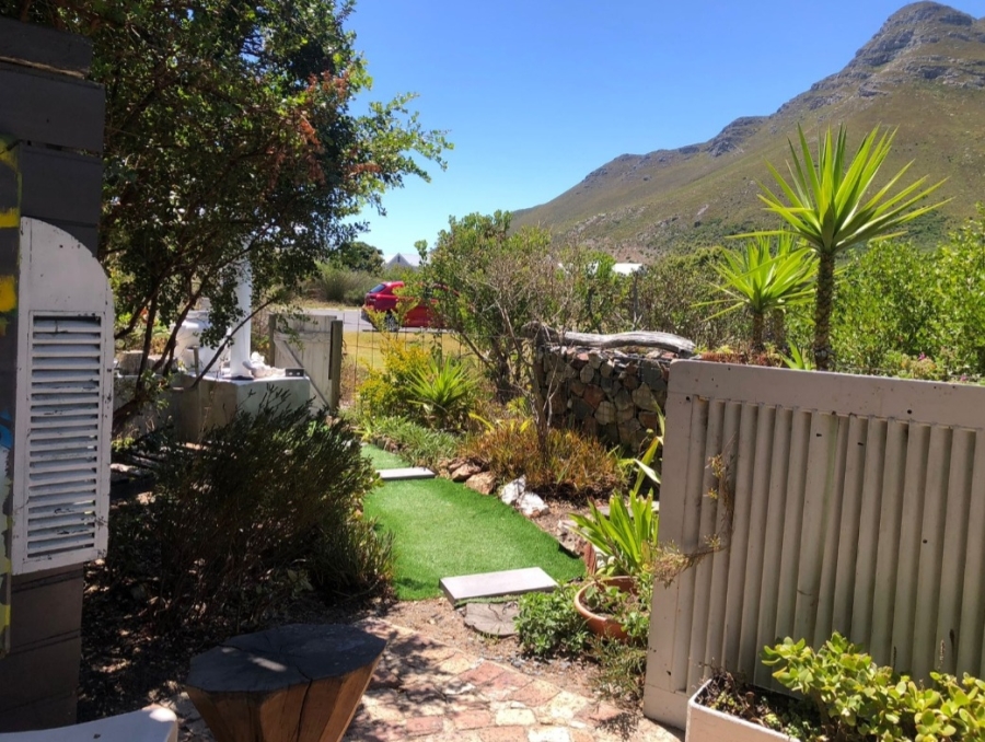 To Let 1 Bedroom Property for Rent in Vermont Western Cape